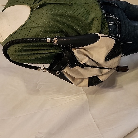 Charles David Hobo - Picture 9 of 11